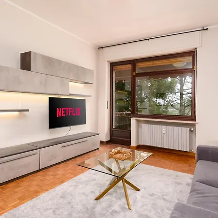 公寓 Spazioso Trilocale 6 Posti Letto A 10 Minuti Da Torino Con Box Auto Incluso 皮诺托里尼斯