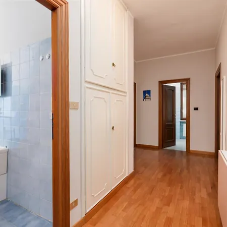 Spazioso Trilocale 6 Posti Letto A 10 Minuti Da Torino Con Box Auto Incluso 公寓 皮诺托里尼斯
