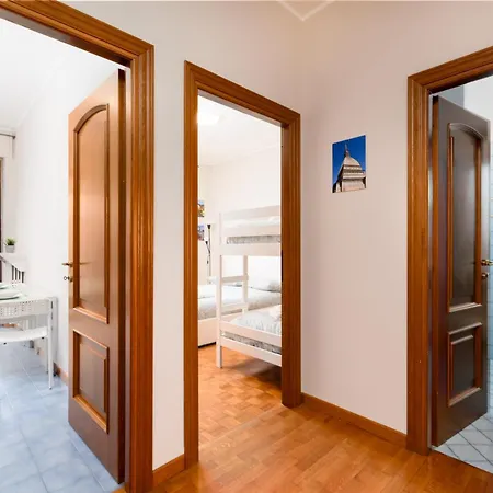 公寓 Spazioso Trilocale 6 Posti Letto A 10 Minuti Da Torino Con Box Auto Incluso *